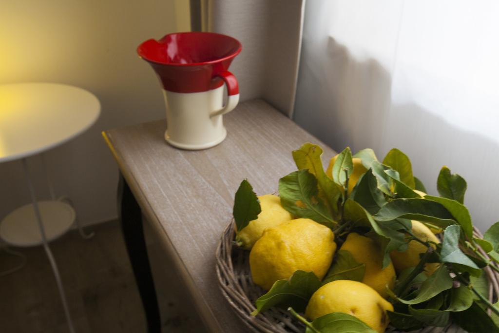 Porta Degli Antichi Casali Bed & Breakfast กอนแวร์ซาโน ภายนอก รูปภาพ